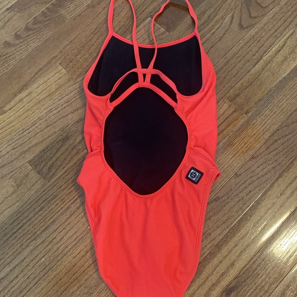 Jolyn Drew One piece suit in strawberry || size 26 - Picture 2 of 4